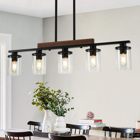 CmnVmn 36.2-inch chandelier over table for warm dining ambiance