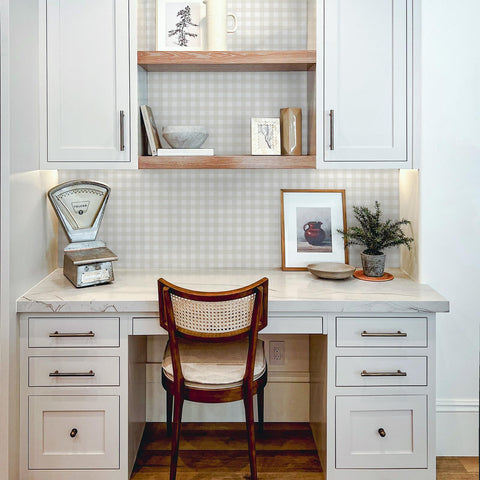Cohoo Home self-adhesive wallpaper removes cleanly when renovating.