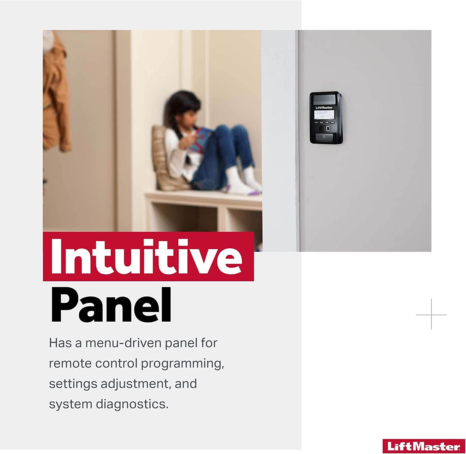 COMBLU LiftMaster 880LM diagnostics status helps preventive maintenance planning.