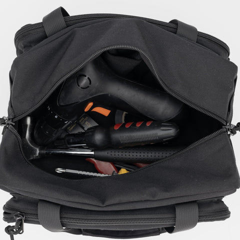 Coreflex 12-Inch Tool Bag dimensions 12x7x7 indicate roomy but portable storage.