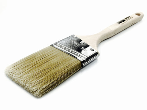 Corona Chinex bristles close-up show dense soft feel for better paint release
