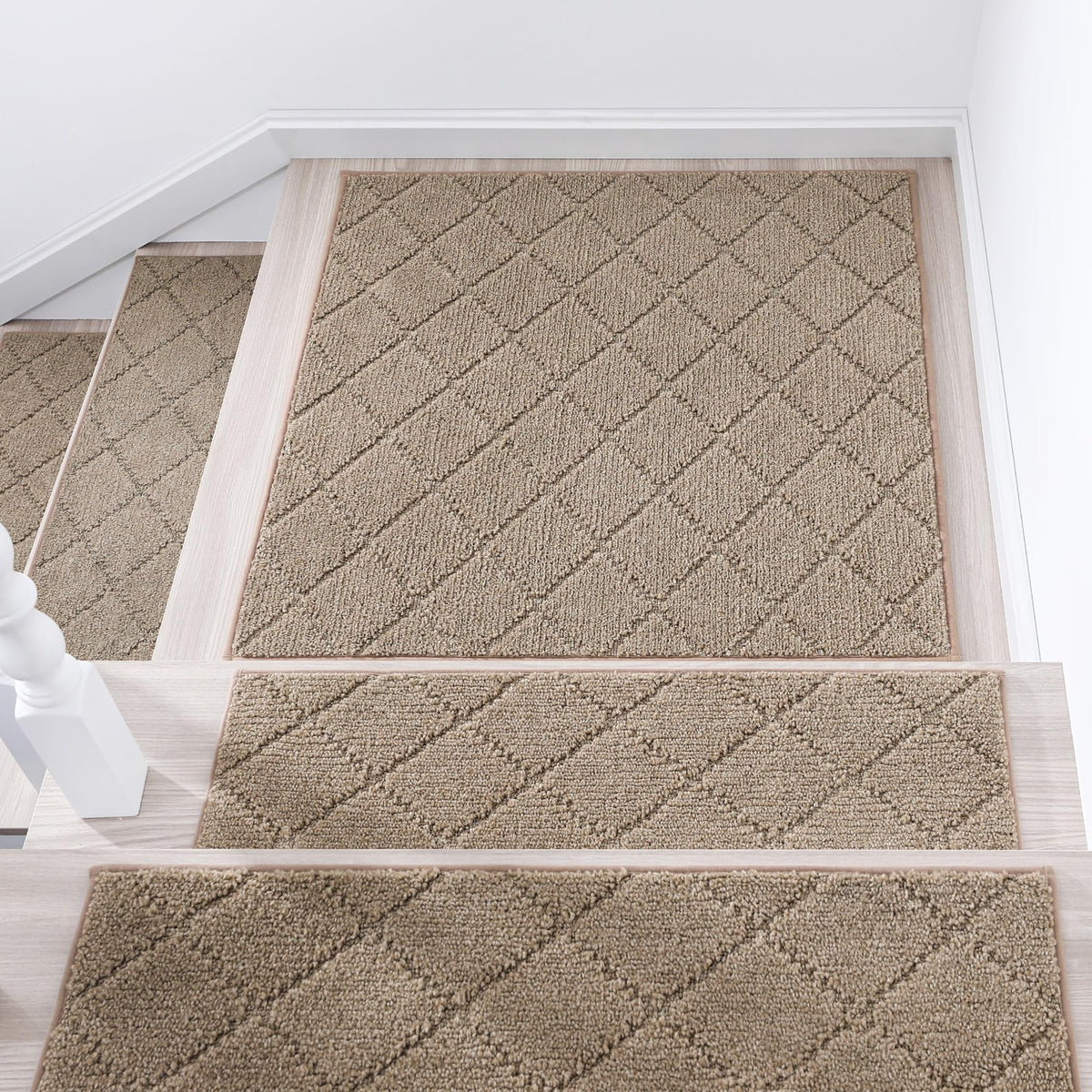 COSY HOMEER Edging Stair Treads beige front view, stable non-slip protection for wooden stairs