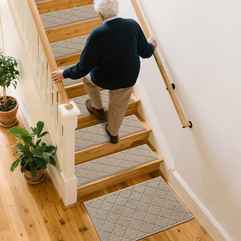 COSY HOMEER washable stair treads endure repeated cleaning for busy households.