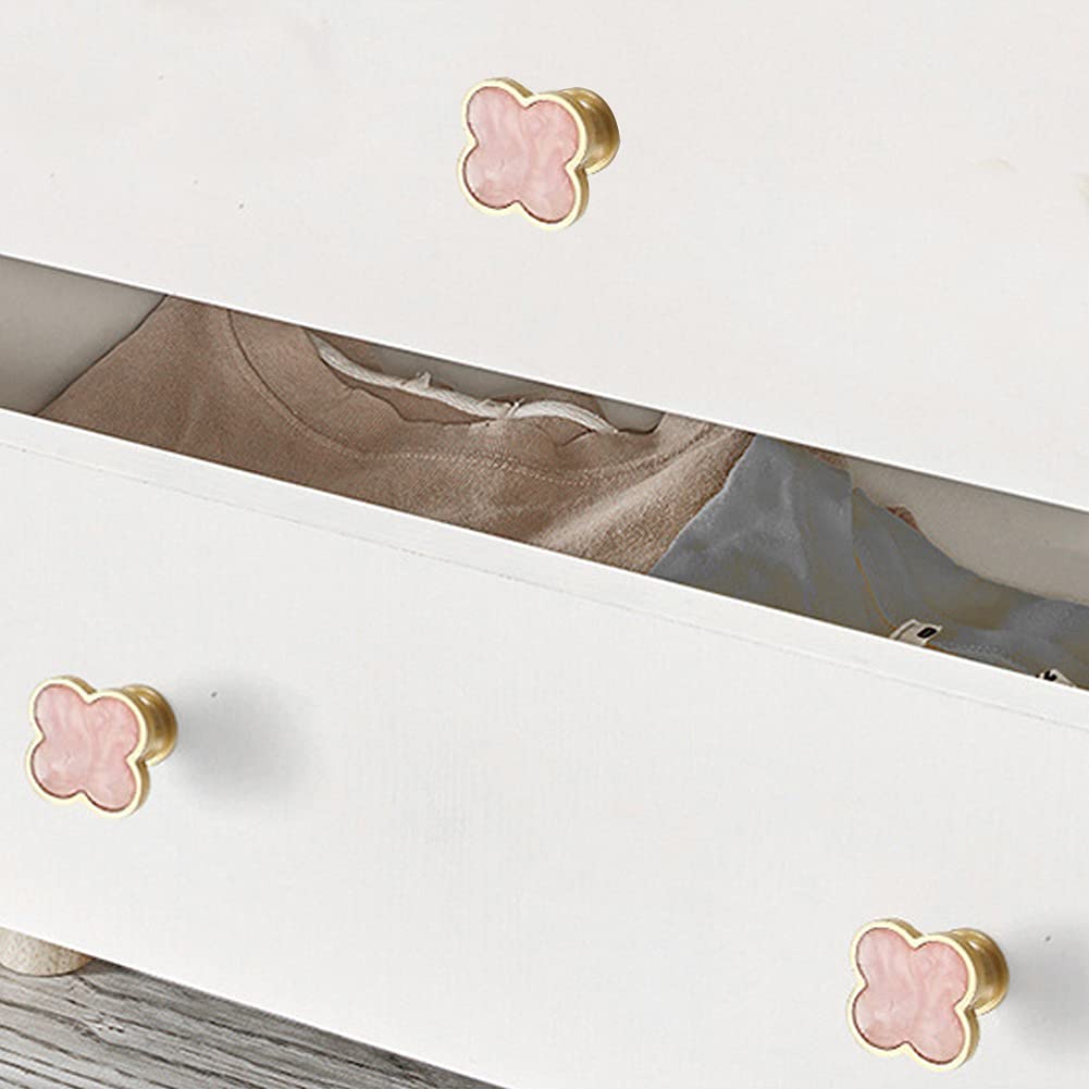 CPELLESSE close-up pink clover knob shows durable, smooth surface