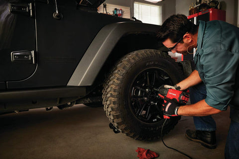 CRAFTSMAN CMEF901 withstands heavy-duty workshop use