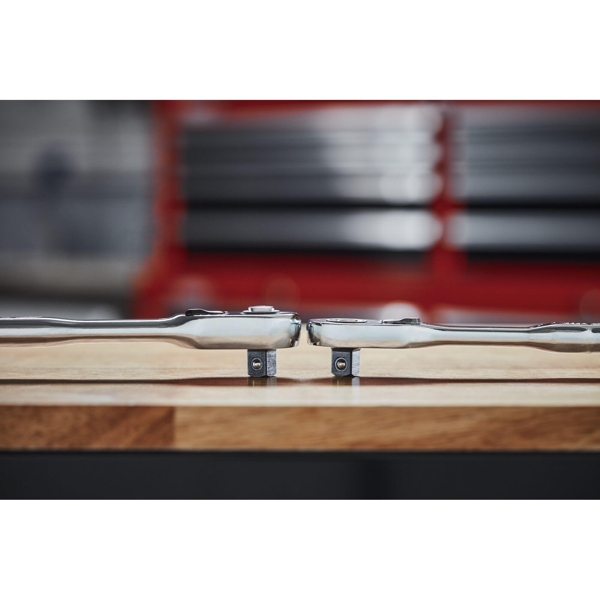 CRAFTSMAN ergonomic handle provides comfortable grip during use