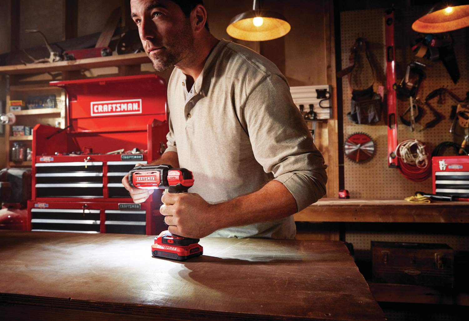 CRAFTSMAN V20 LED work light compact and lightweight for portability
