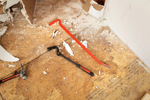 Crescent DB18X-06 durable construction for demanding renovation jobs.