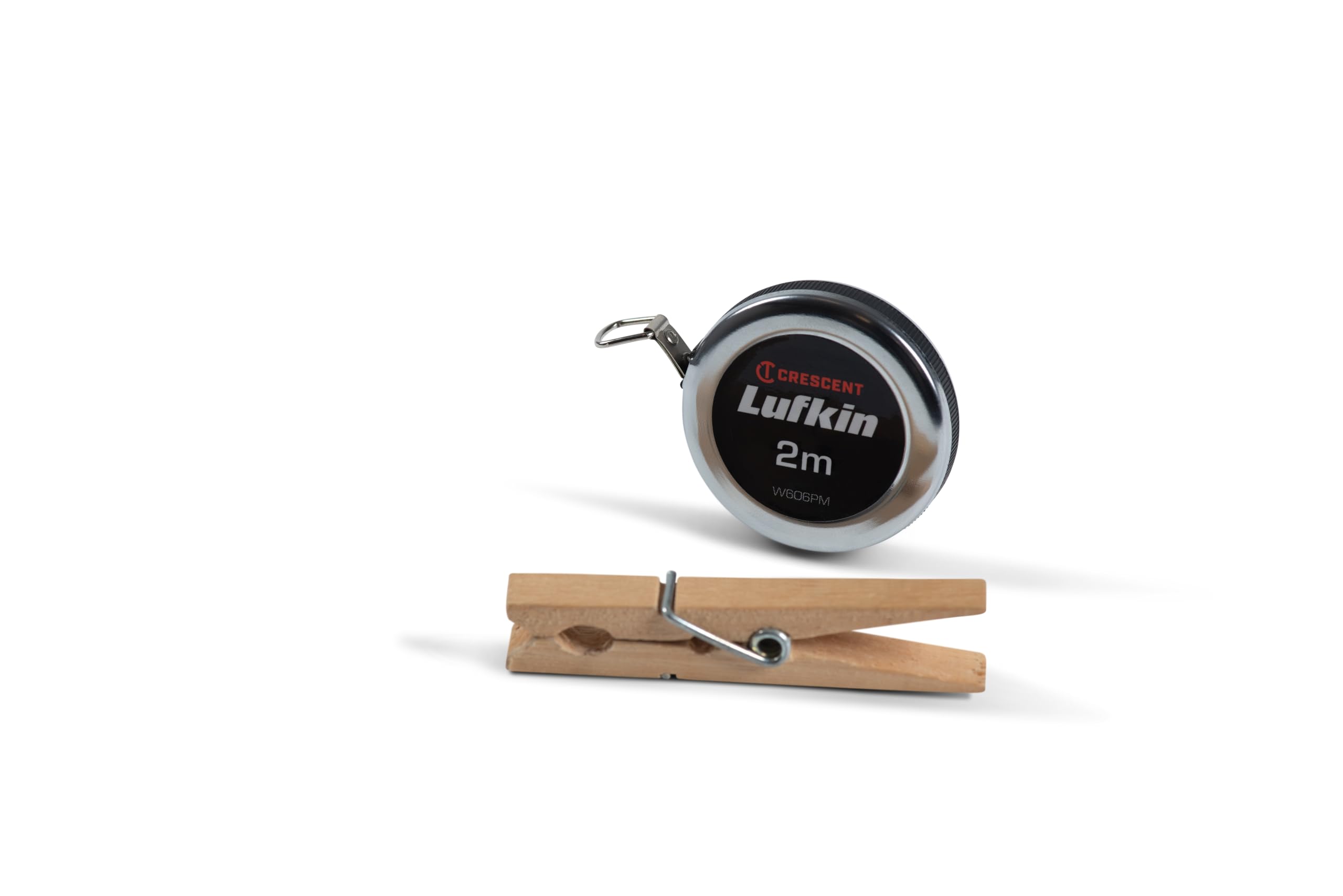 Crescent Lufkin diameter to millimeters readouts simplify on site conversions.