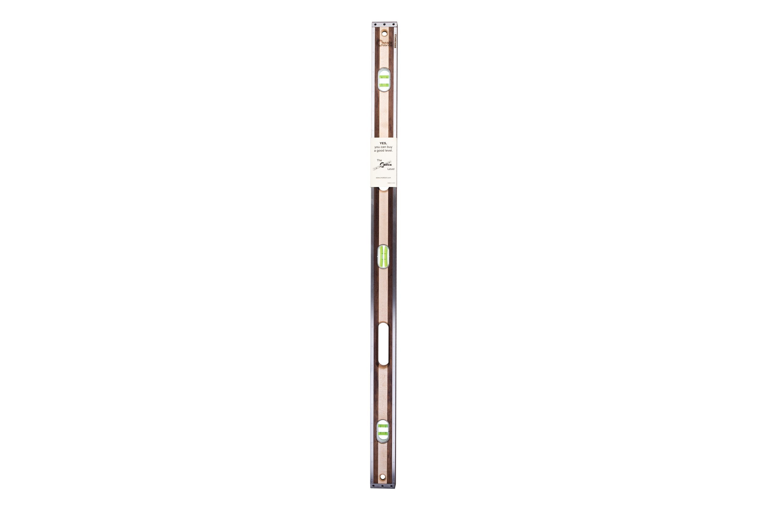Crick Tool 48-inch wood level front view with easy-to-read green vials for accurate layouts.