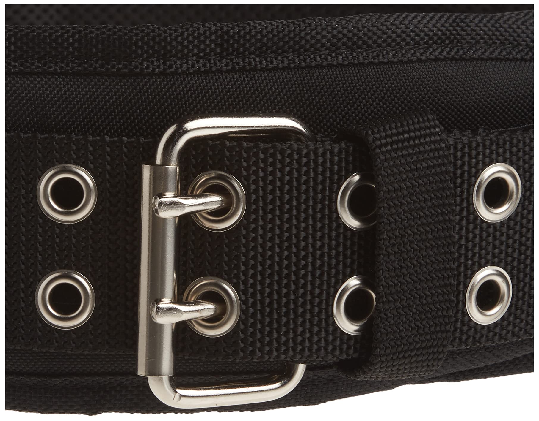 Custom Leathercraft 5623 padded belt buckle closeup emphasizing the 2-inch roller buckle.