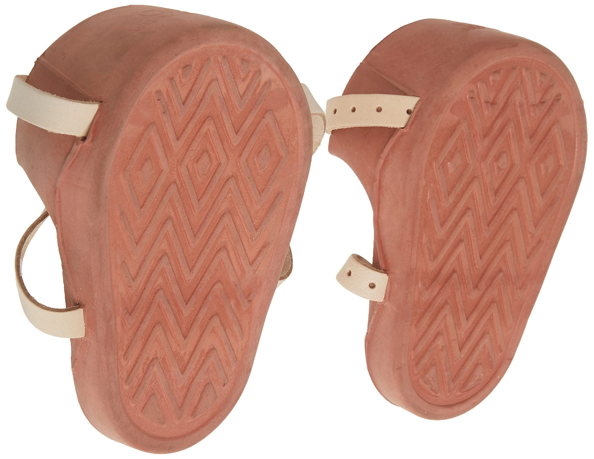 Custom Leathercraft CLC 318 kneepad with flat-bottom design for stable kneeling