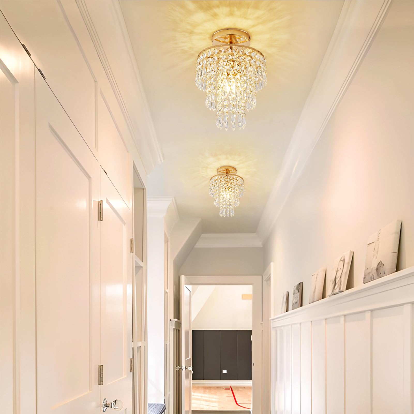 Cyaruy compact design fits small spaces like entryways and closets.