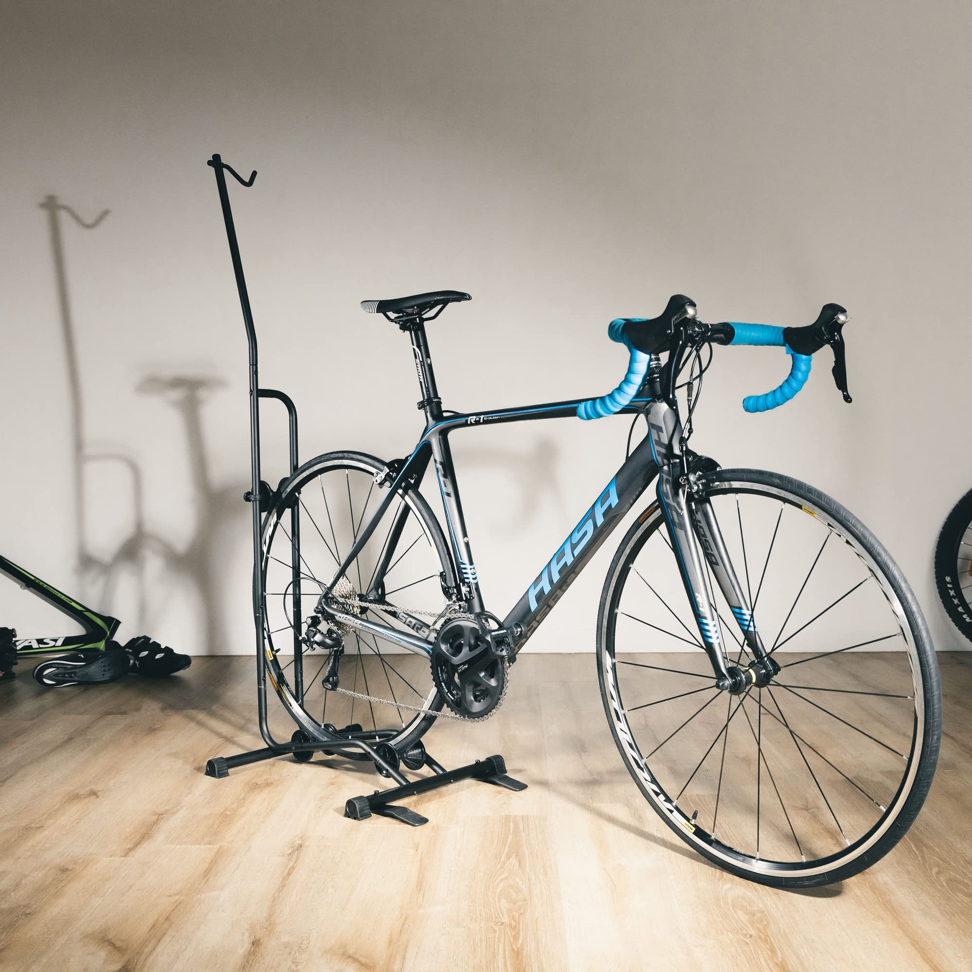 CyclingDeal Award-winning rack highlights thoughtful design and protective bike storage