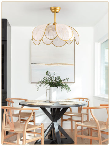 DARYEWO reversible motor ceiling fan maintains comfort with seasonal airflow options