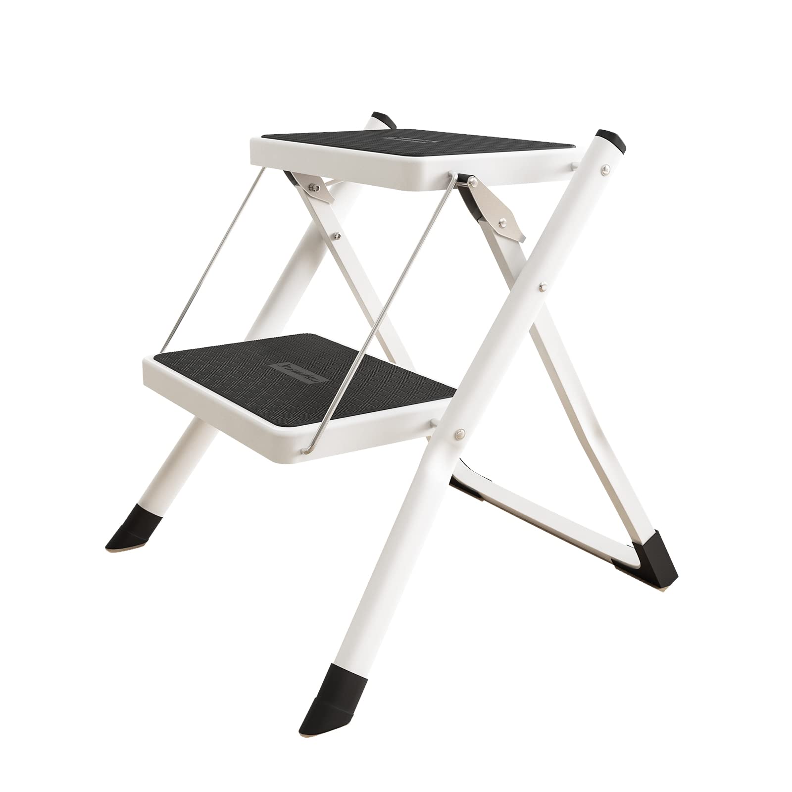 Lightweight DAWNYIELD portable stool for indoor and outdoor tasks