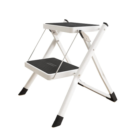 Lightweight DAWNYIELD portable stool for indoor and outdoor tasks