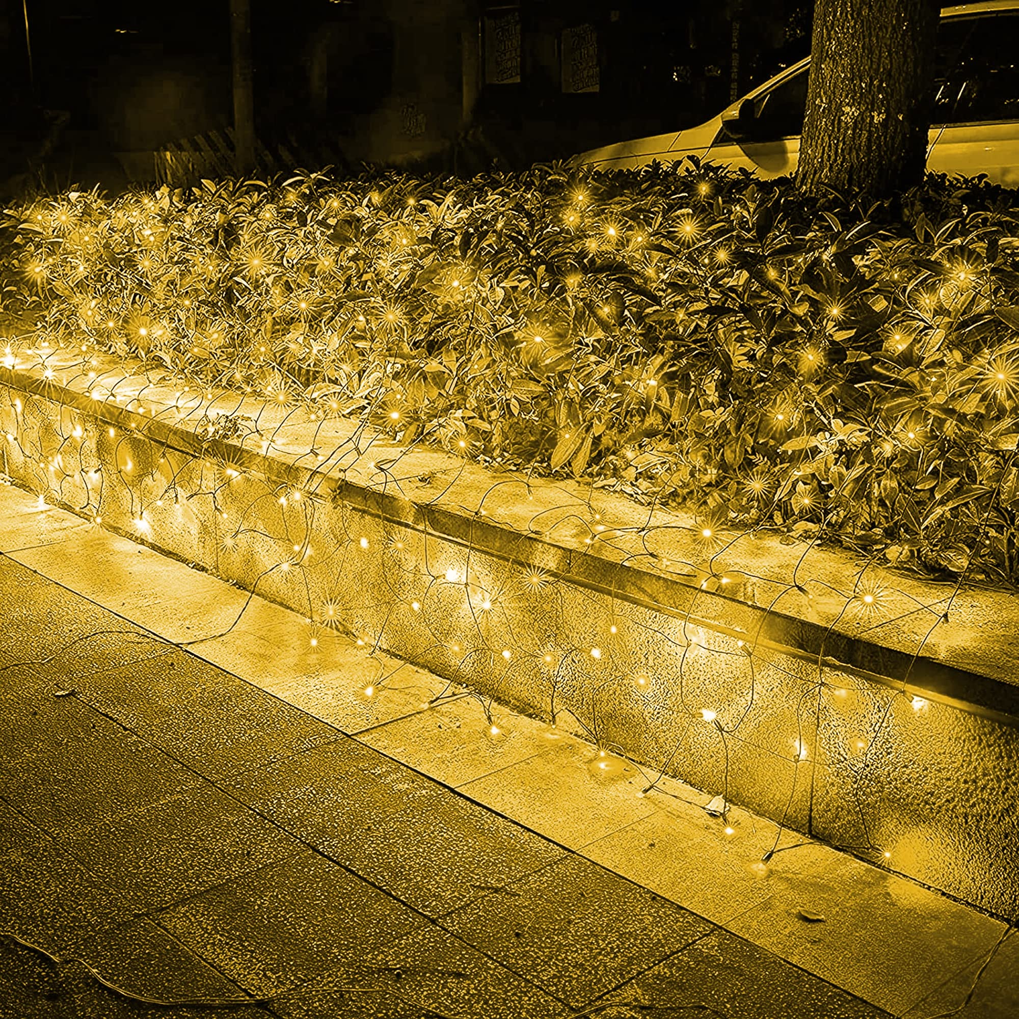 Dazzle Bright eight-mode control adds dynamic lighting for festive scenes.