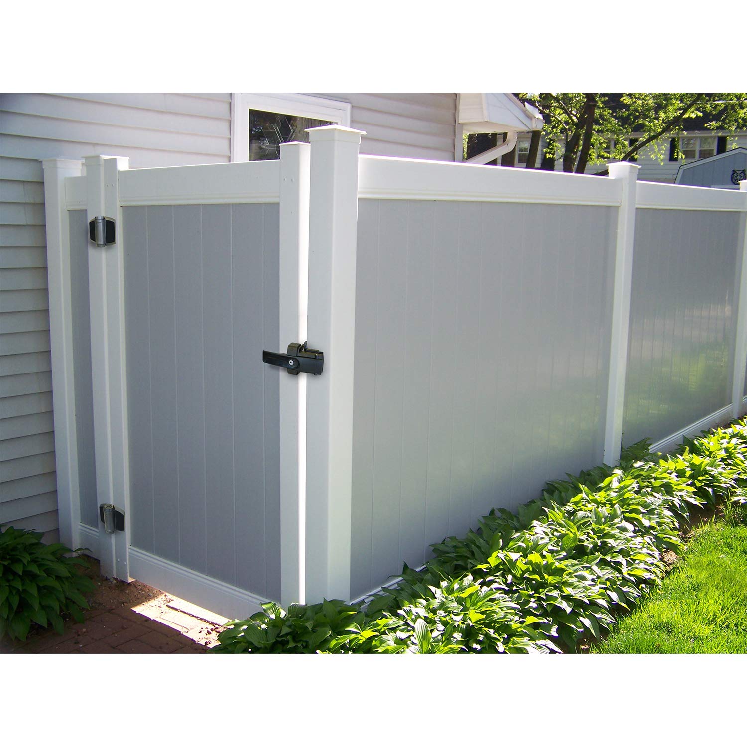 D&amp;D Technologies LokkLatch on wood gate and post for residential fencing