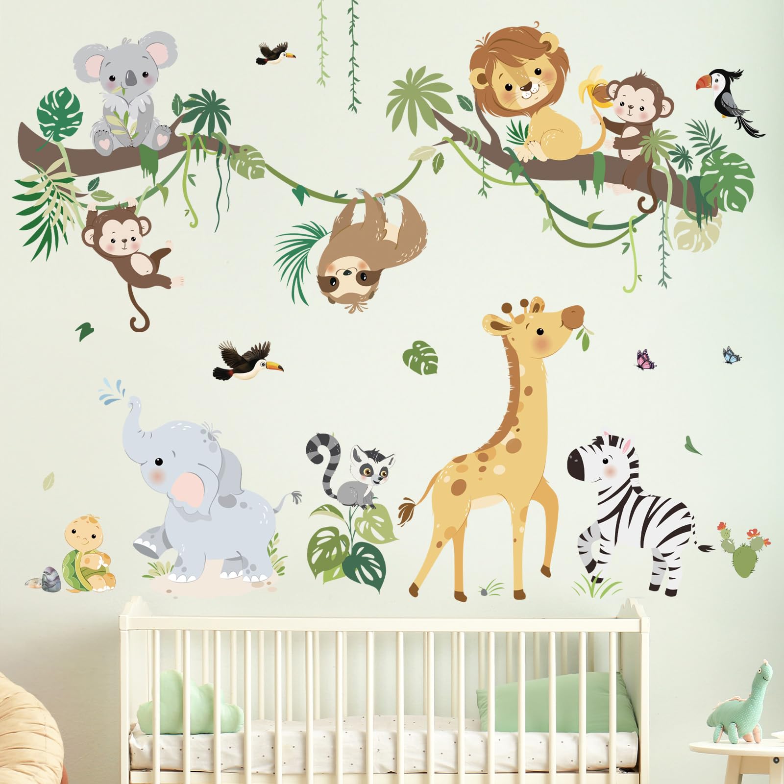 DecalMile Monkey-Giraffe-Lion wall stickers brighten a kids' room.