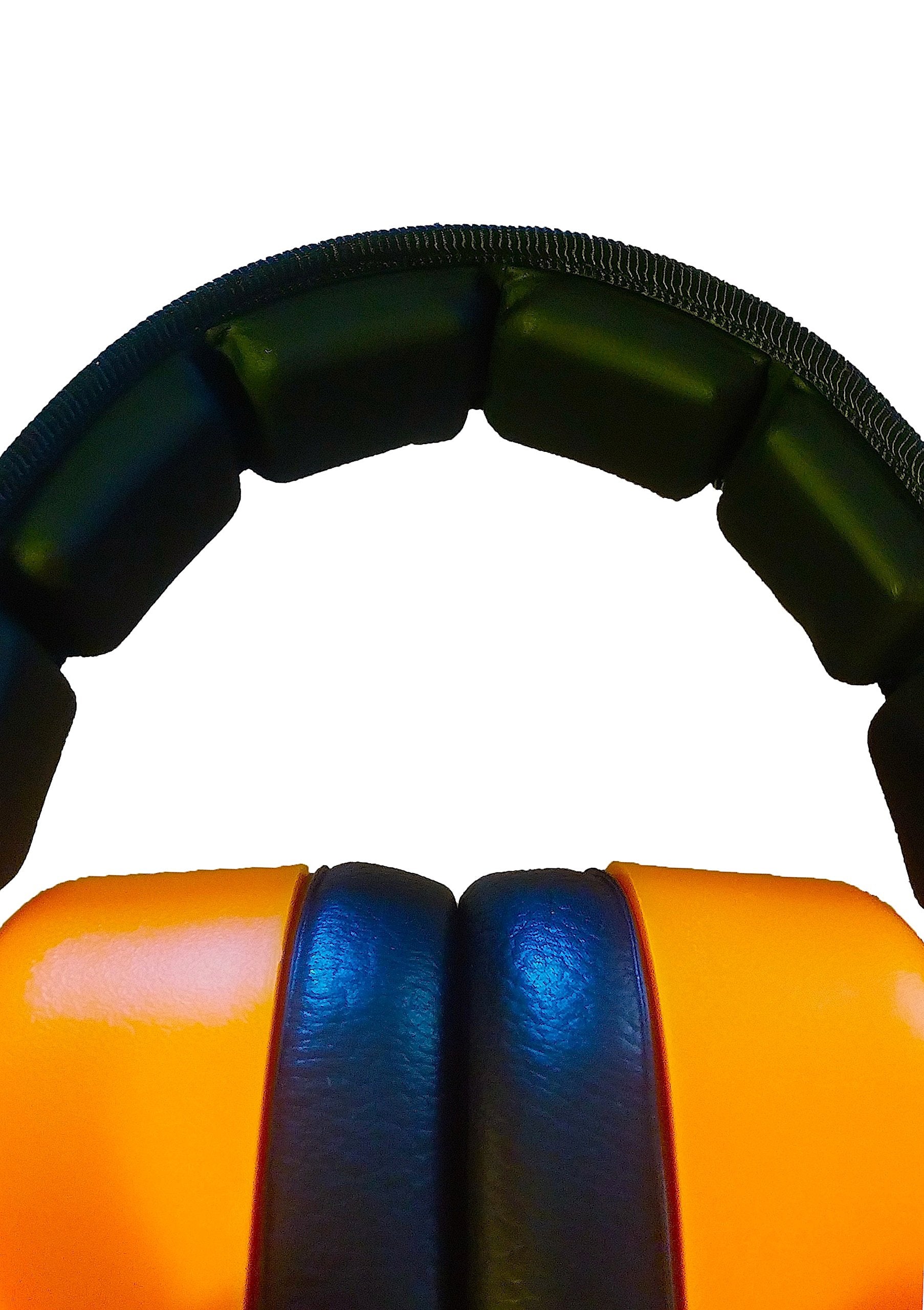 DECIBEL DEFENSE padded headband detail for extended comfort.