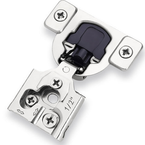 Decobasics soft-close hinges overview showing calm, quiet cabinet doors