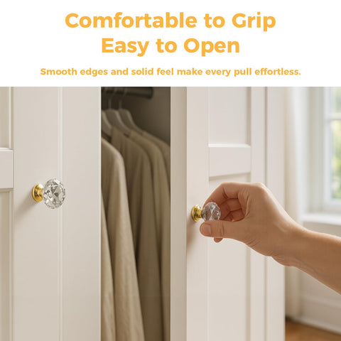 Gold-base crystal knob provides a premium feel to wardrobes