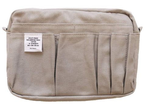 Delfonics Inner CarryingM light gray front pocket for quick access and organized storage.