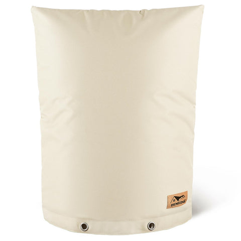 DEMEDO insulation with Velcro bottom keeps the cover secure against wind and movement.