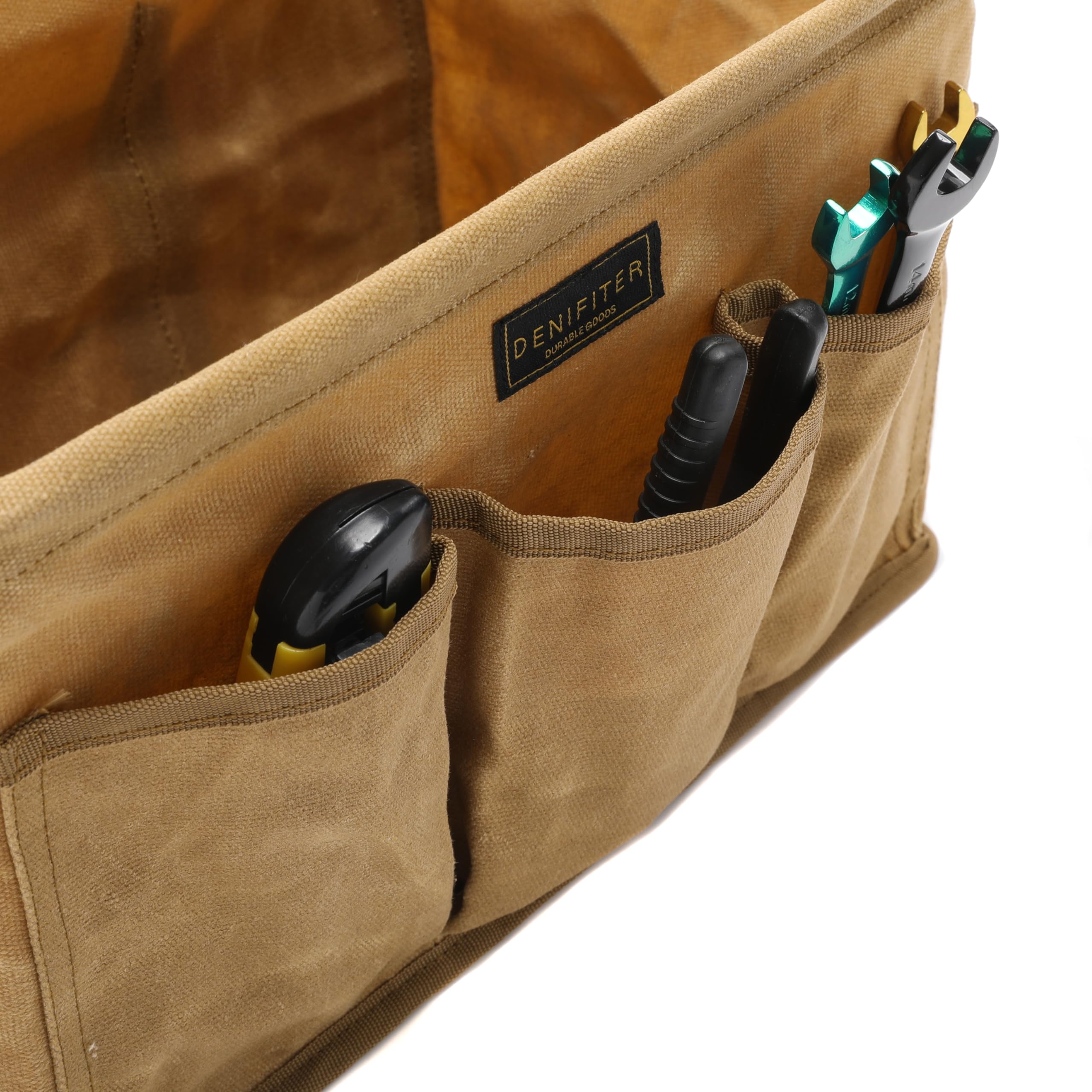 Denifiter pouch with six external pockets helps keep small tools organized.