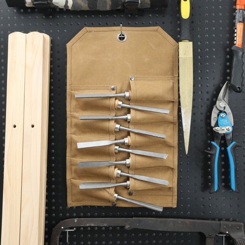 Denifiter Tool Roll compact carry supports easy transport in crowded workshops.
