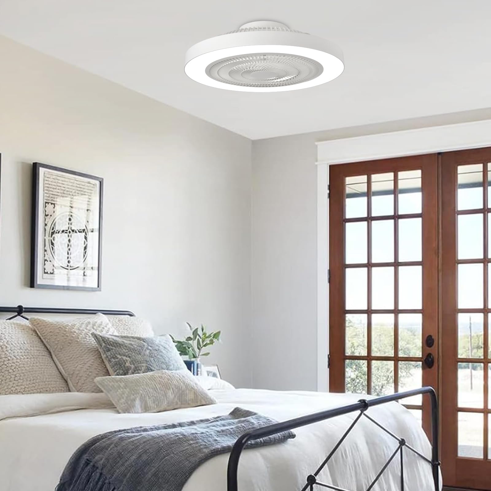 Low maintenance wipeable surfaces keep the finish looking new