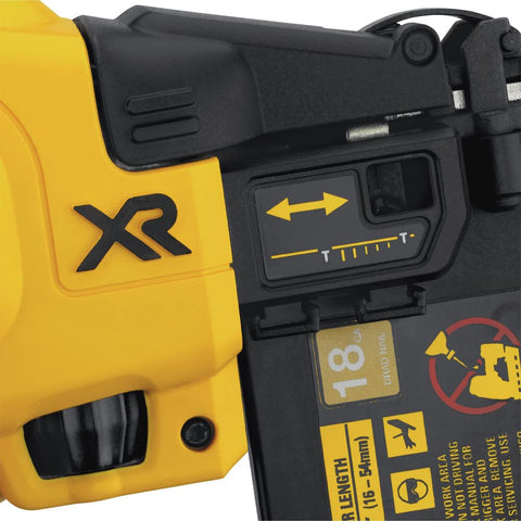 DEWALT DCN680D1 belt hook shows left or right attachment option