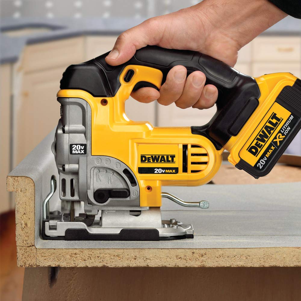 DEWALT DCS331B anti-slip grip enhances comfort and control during use.