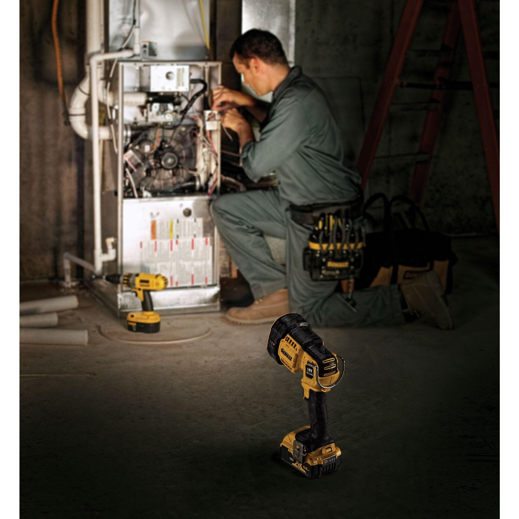 DEWALT DCL043 cordless design supports portable, battery-powered use.