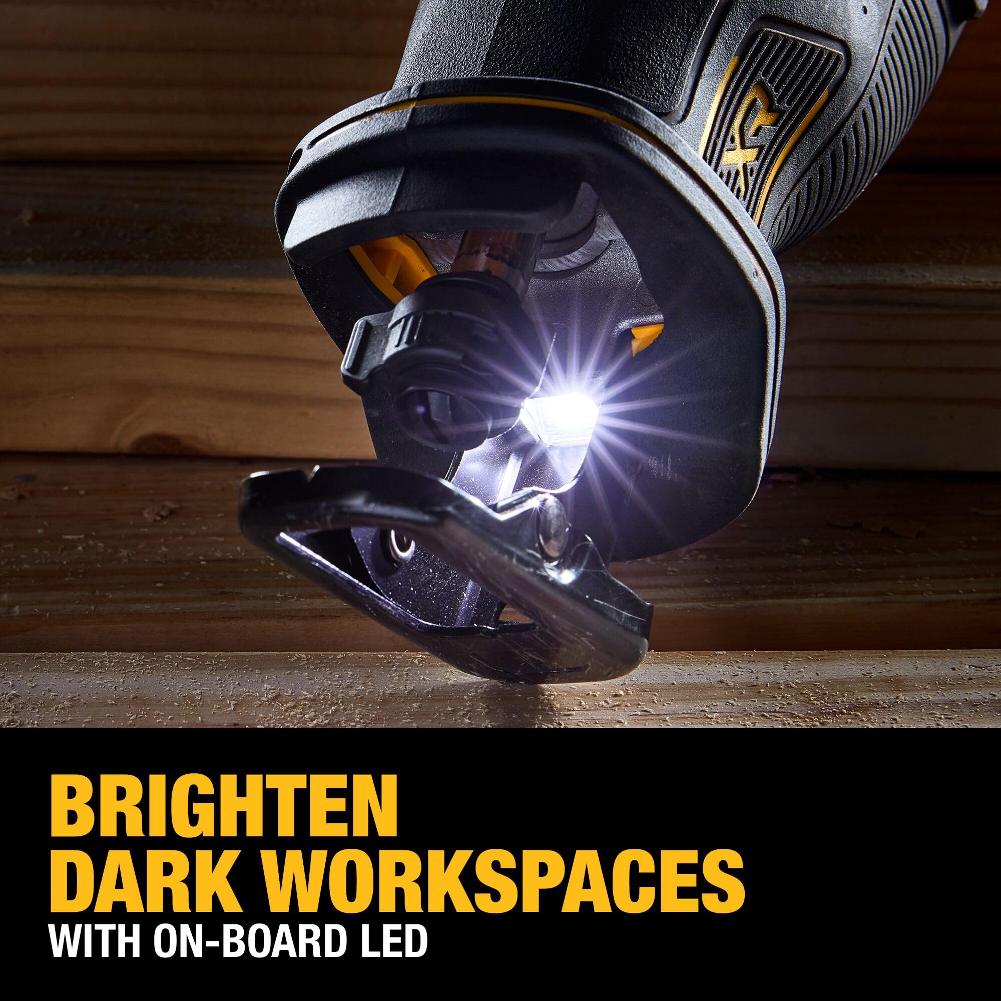 DCS382B compact design for tight space maneuverability while cutting.