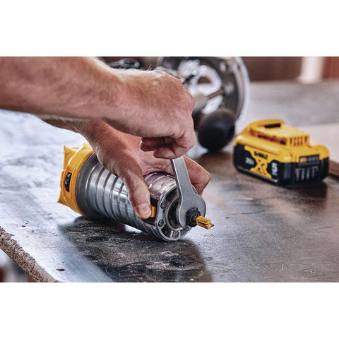DEWALT DCW600B dual LEDs illuminate the work surface for better visibility