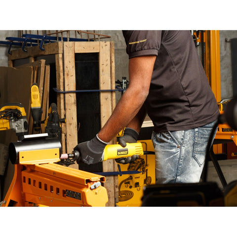 Optional 1/8-inch reducing sleeve included for greater versatility.