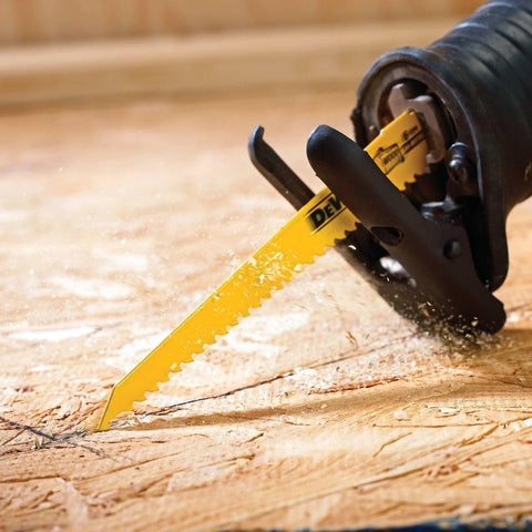 DEWALT DW4898 wood blade 9in 6tpi taper back for long wood cuts.