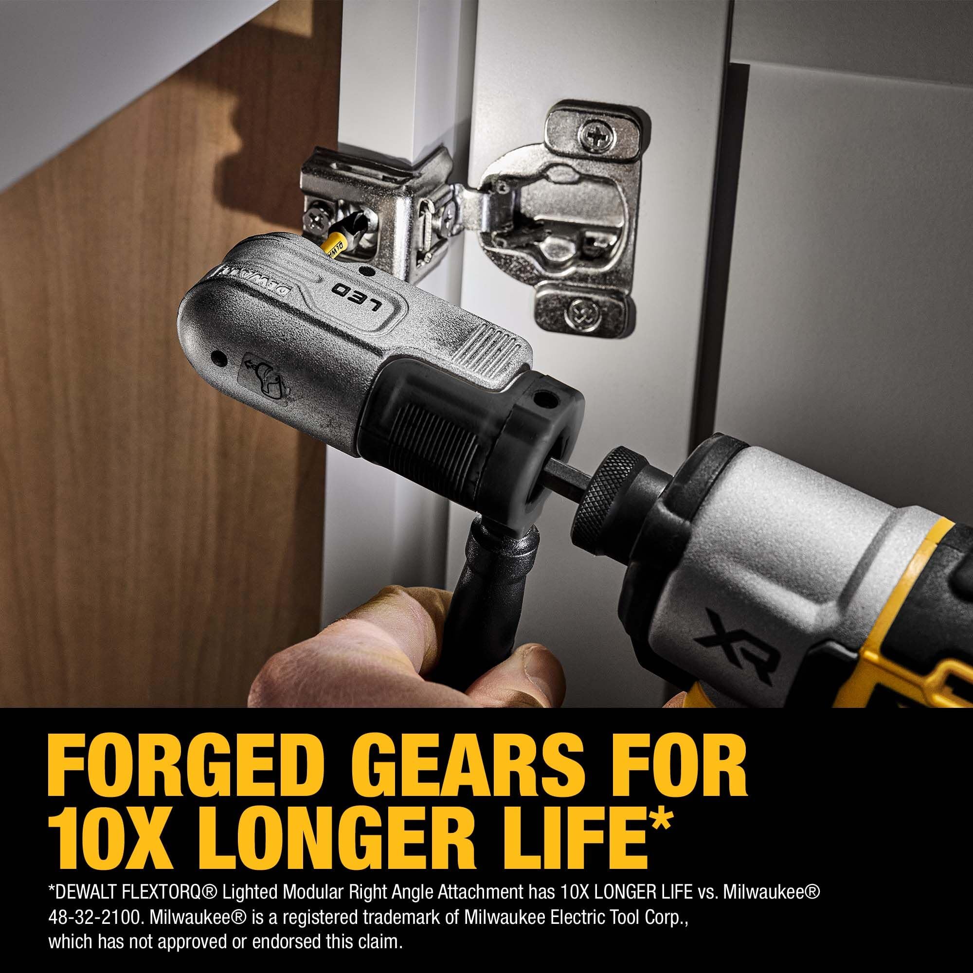 Durable torsion zone on DEWALT FLEXTORQ shows enhanced impact performance.