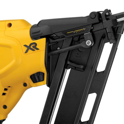 DEWALT integrated LED light illuminates workspace and diagnostics