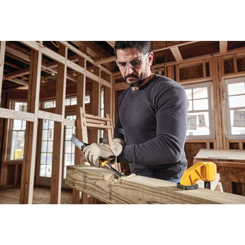 DEWALT Pro Wood Chisel Set 3 Piece ergonomic handle for comfortable grip