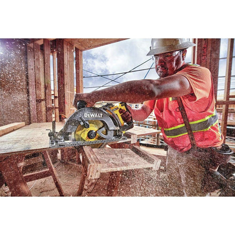 Tool Connect-ready holes allow attaching a tracker for on-site equipment management.