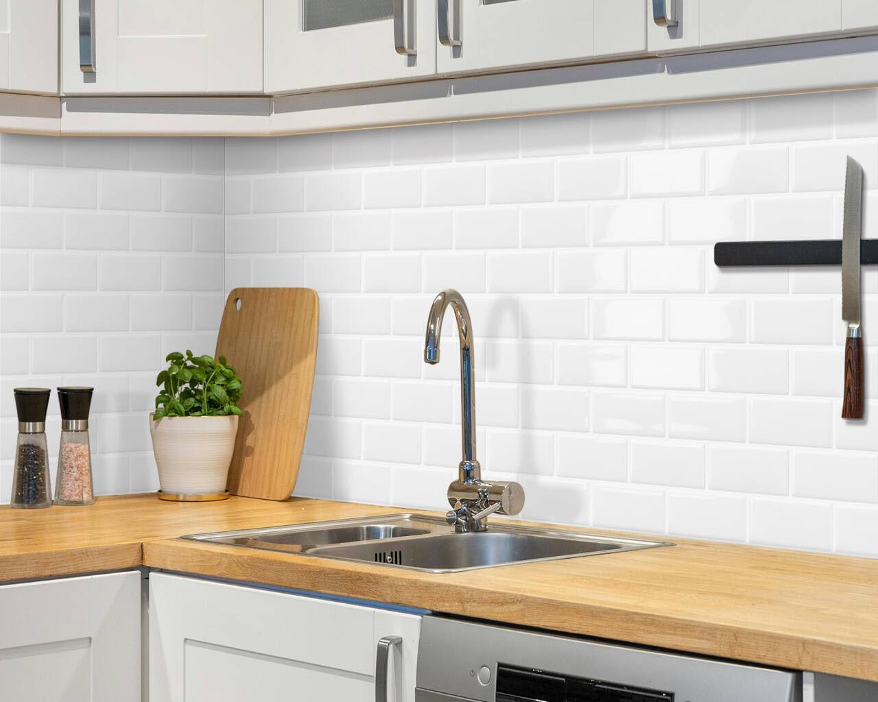 DEWOO kitchen and bathroom self-adhesive tiles for easy remodeling