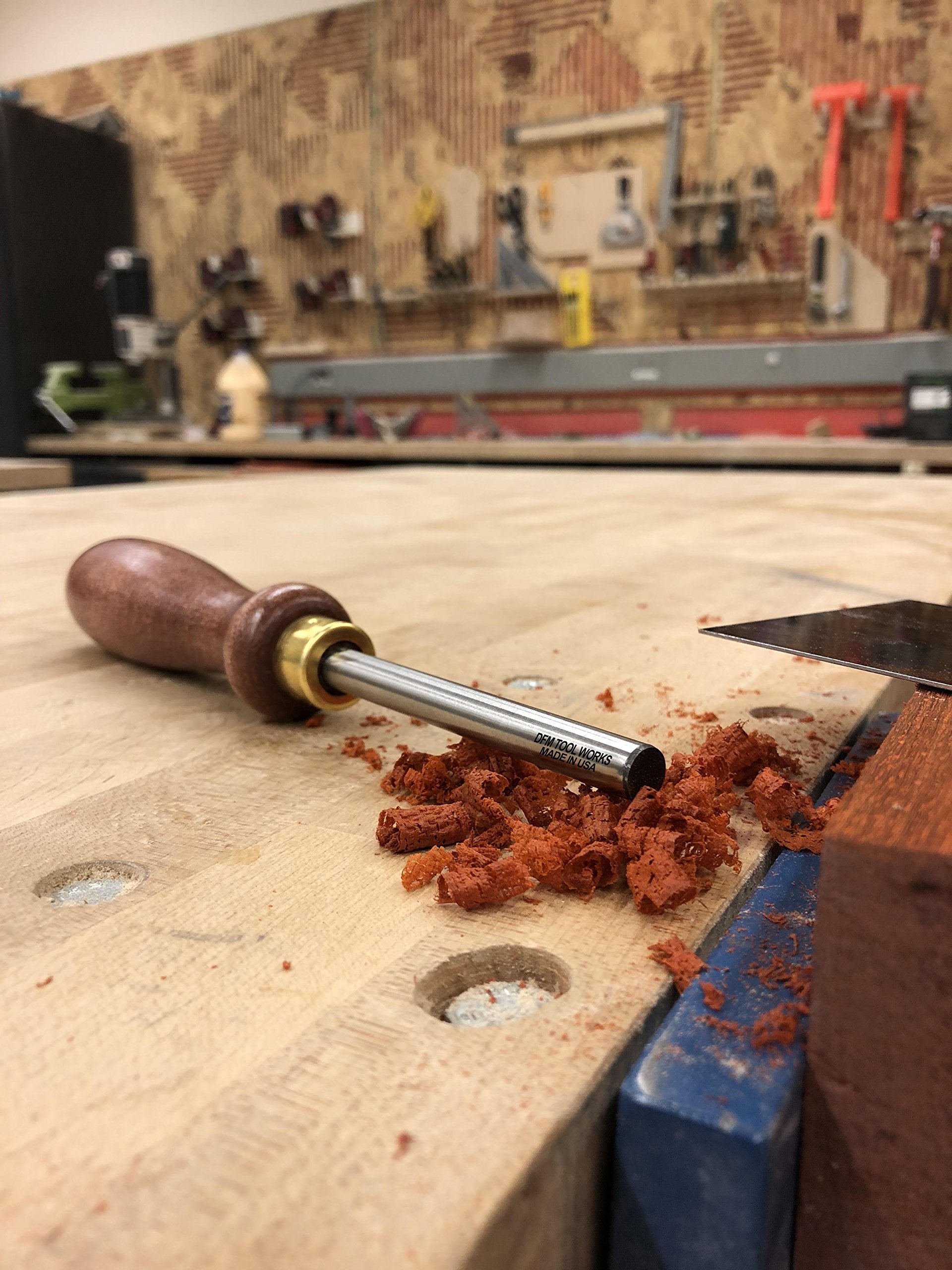 DFM Tool Works ergonomic-wood-handle delivers balanced control and comfortable use.