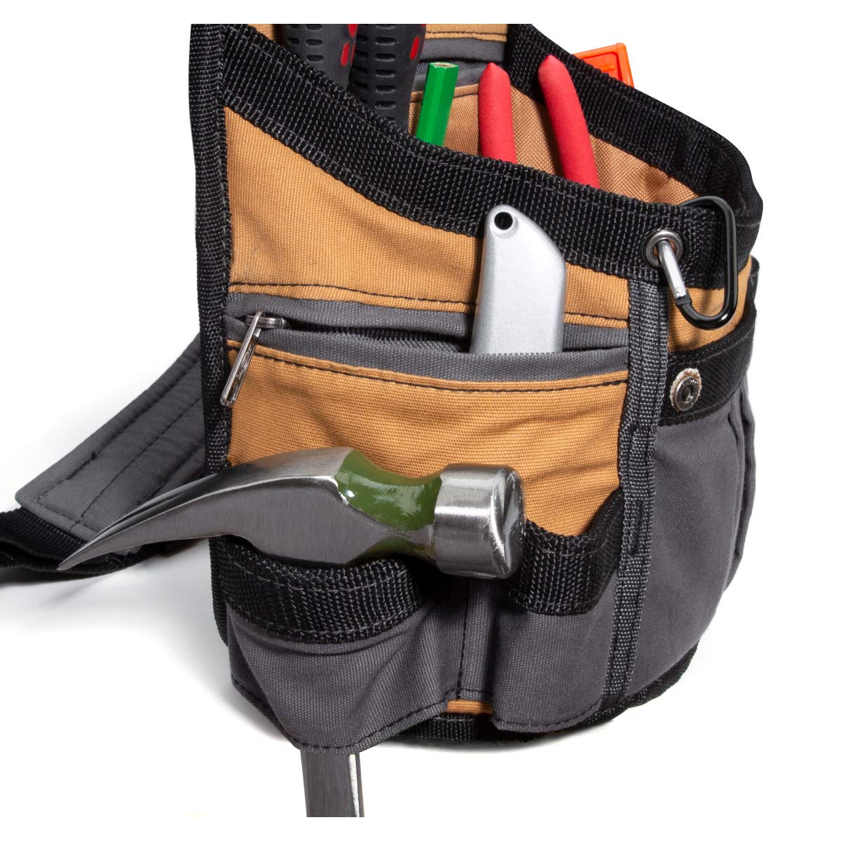 Dickies 8-pocket belt with reinforced loops ready to hold hammers and flashlights