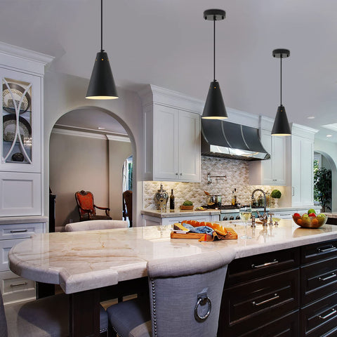 Dijiahua adjustable cord pendant offers flexible hanging height for ceilings.