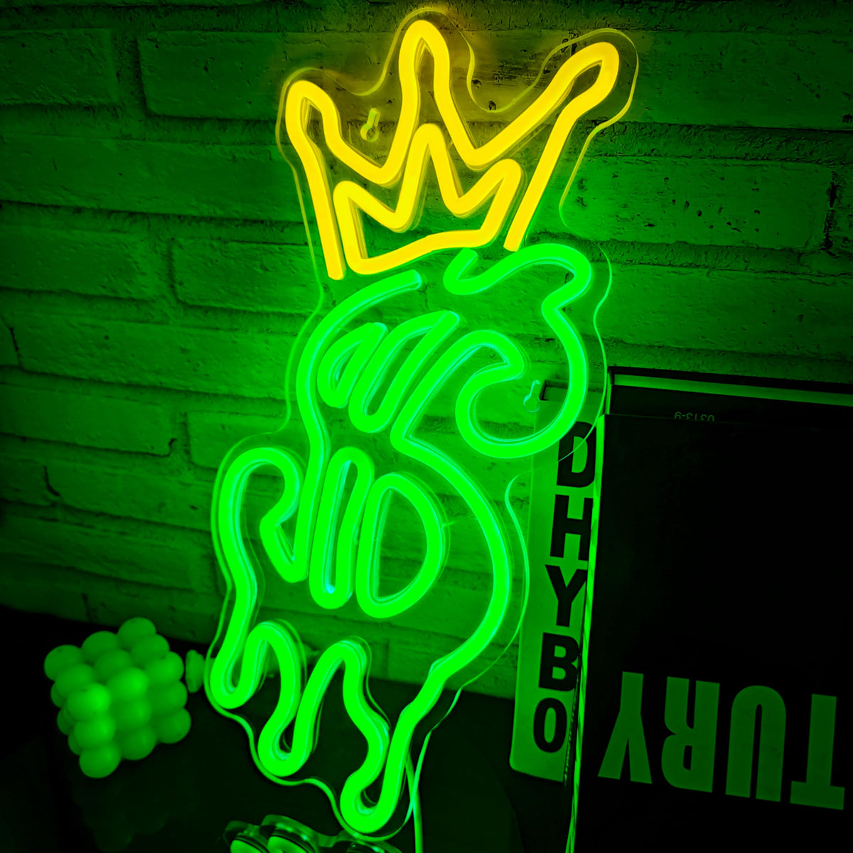 Dipomy Money Neon Sign front view enhances storefront appeal.