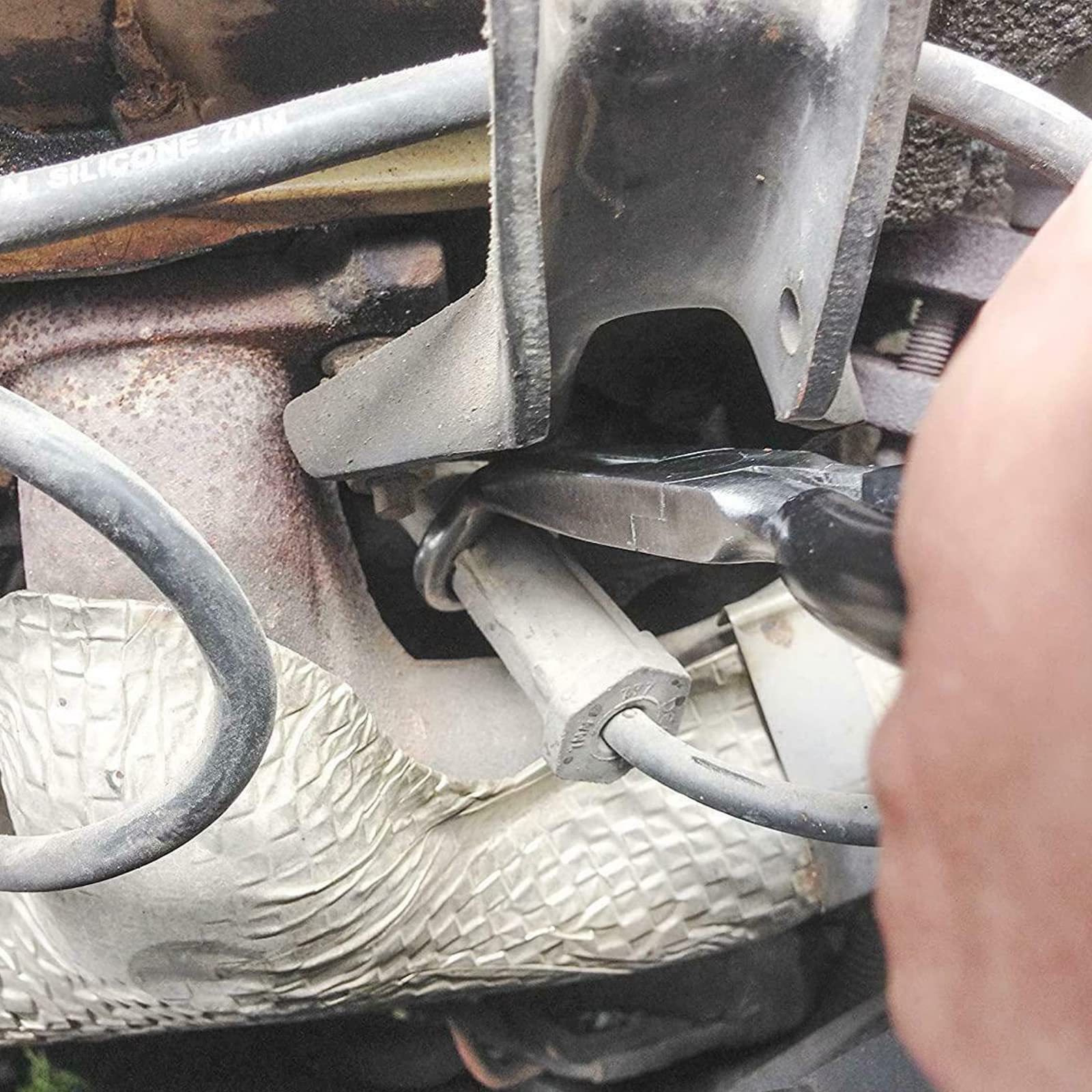 DIRBUY versatile pliers set for home garage and workshop projects.