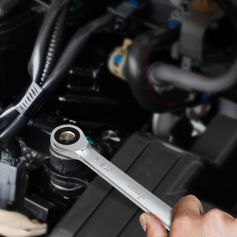 DISEN dual-head E-Torx wrench close-up showing two sizes in one tool.